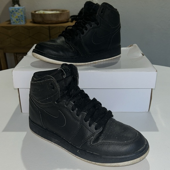 air jordan 1 retro high youth